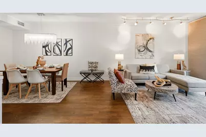 744 N Clark Street #305, Chicago, IL 60654 - Photo 3