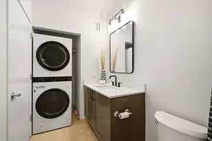 744 N Clark St, Chicago, IL 60654 - Photo 15