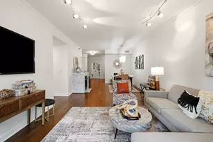 744 N Clark St, Chicago, IL 60654 - Photo 5