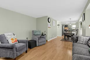 1718 Midday Dr, Zion, IL 60099 - Photo 5