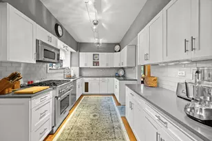 5510 N Sheridan Rd, Chicago, IL 60640 - Photo 13
