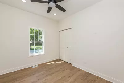 1521 Kenmore Avenue, Round Lake Beach, IL 60073 - Photo 3