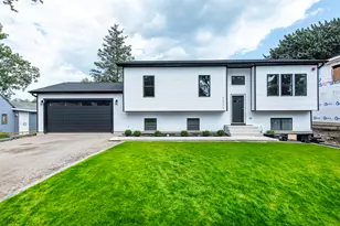1521 Kenmore Ave, Round Lake Beach, IL 60073 - Photo 1
