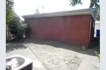 5400 N Mulligan Avenue, Chicago, IL 60630 - Photo 25