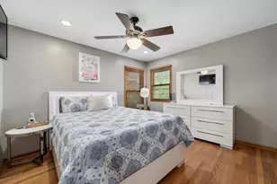 5282 Galloway Dr, Hoffman Estates, IL 60192 - Photo 21