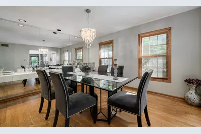 5282 Galloway Drive, Hoffman Estates, IL 60192 - Photo 3