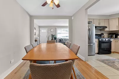 4615 Larch Avenue, Glenview, IL 60025 - Photo 5