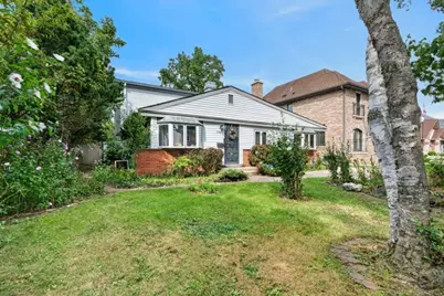 7106 Beckwith Road, Morton Grove, IL 60053 - Photo 21
