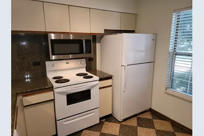 137 White Oak Court #1, Schaumburg, IL 60195 - Photo 9