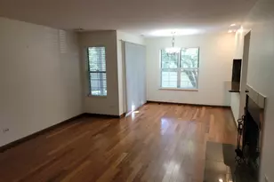 137 White Oak Ct, Schaumburg, IL 60195 - Photo 3