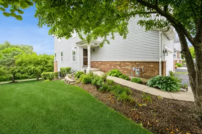 646 Grand Canyon Circle, Crystal Lake, IL 60014 - Photo 17