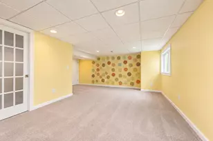 646 Grand Canyon Cir, Crystal Lake, IL 60014 - Photo 13