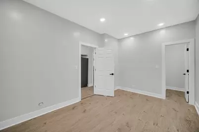542 N Lavergne Avenue, Chicago, IL 60644 - Photo 15