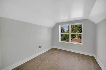 542 N Lavergne Avenue, Chicago, IL 60644 - Photo 19