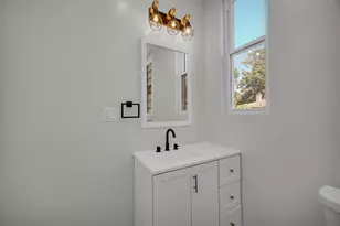 542 N Lavergne Ave, Chicago, IL 60644 - Photo 9
