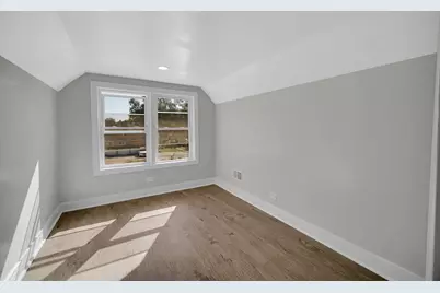 542 N Lavergne Avenue, Chicago, IL 60644 - Photo 17