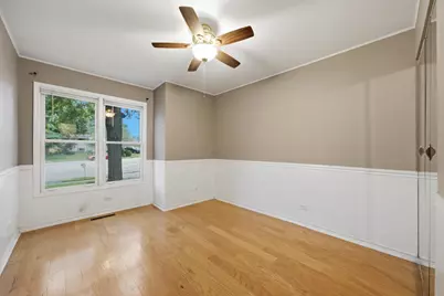 929 Alton Court, Winthrop Harbor, IL 60096 - Photo 11