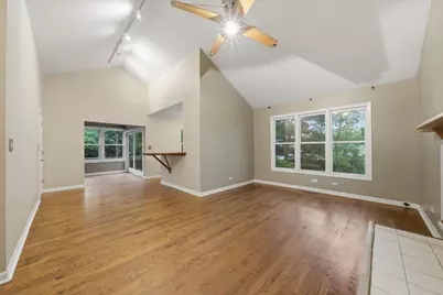 929 Alton Court, Winthrop Harbor, IL 60096 - Photo 3