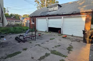 8443 S Manistee Ave, Chicago, IL 60617 - Photo 21
