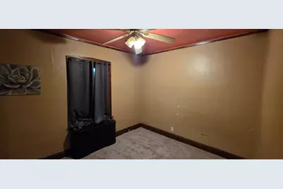 8443 S Manistee Avenue, Chicago, IL 60617 - Photo 13