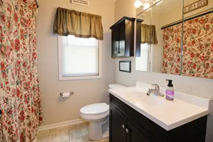 9341 Menard Ave, Oak Lawn, IL 60453 - Photo 11