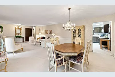 806 Roberts Road, Tower Lakes, IL 60010 - Photo 11