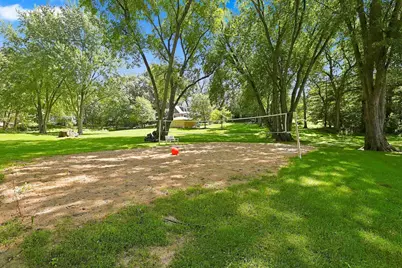 806 Roberts Road, Tower Lakes, IL 60010 - Photo 43
