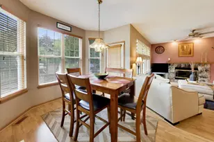 6181 Crossland Blvd, Gurnee, IL 60031 - Photo 7