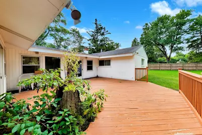 115 Lockerbie Lane, Wilmette, IL 60091 - Photo 33