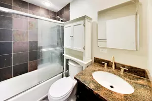 115 Lockerbie Ln, Wilmette, IL 60091 - Photo 29
