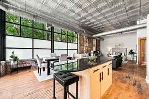1367 N Leavitt St, Chicago, IL 60622 - Photo 21