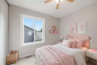 1140 Brunswick Lane, Aurora, IL 60504 - Photo 13