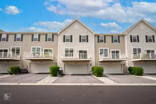 707 Neubauer Circle, Lindenhurst, IL 60046 - Photo 13