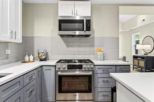 2534 W Haddon Ave, Chicago, IL 60622 - Photo 9