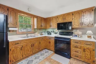 410 N Carey St, Braceville, IL 60407 - Photo 9