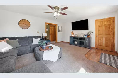 410 N Carey Street, Braceville, IL 60407 - Photo 7