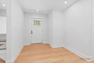 535 N Waukegan Rd, Lake Forest, IL 60045 - Photo 11