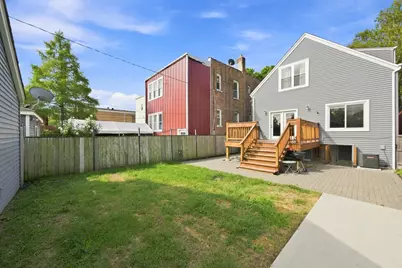 2421 N Marmora Avenue, Chicago, IL 60639 - Photo 33
