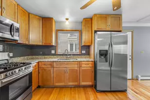 8233 W Maple Ave, Norridge, IL 60706 - Photo 5