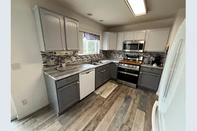 517 E Division Street, Kewanee, IL 61443 - Photo 17