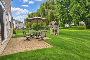 643 Seneca St, Volo, IL 60073 - Photo 29