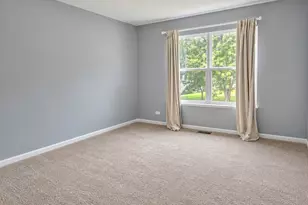 643 Seneca St, Volo, IL 60073 - Photo 17
