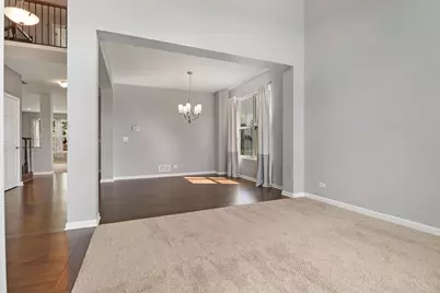 643 Seneca Street, Volo, IL 60073 - Photo 5