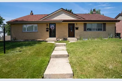 9406 N Oak Avenue, Des Plaines, IL 60016 - Photo 1