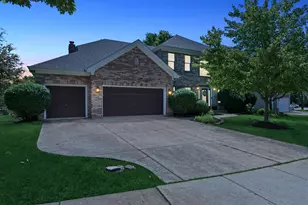 2236 Stowe Cir, Naperville, IL 60564 - Photo 3