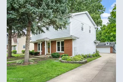 113 N Oak Street, Elmhurst, IL 60126 - Photo 1