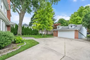 113 N Oak St, Elmhurst, IL 60126 - Photo 25