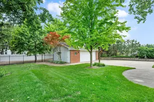 113 N Oak St, Elmhurst, IL 60126 - Photo 27