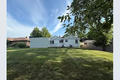1954 Redwood Lane, Northbrook, IL 60062 - Photo 23