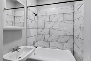 5018 S Blackstone Ave, Chicago, IL 60615 - Photo 9